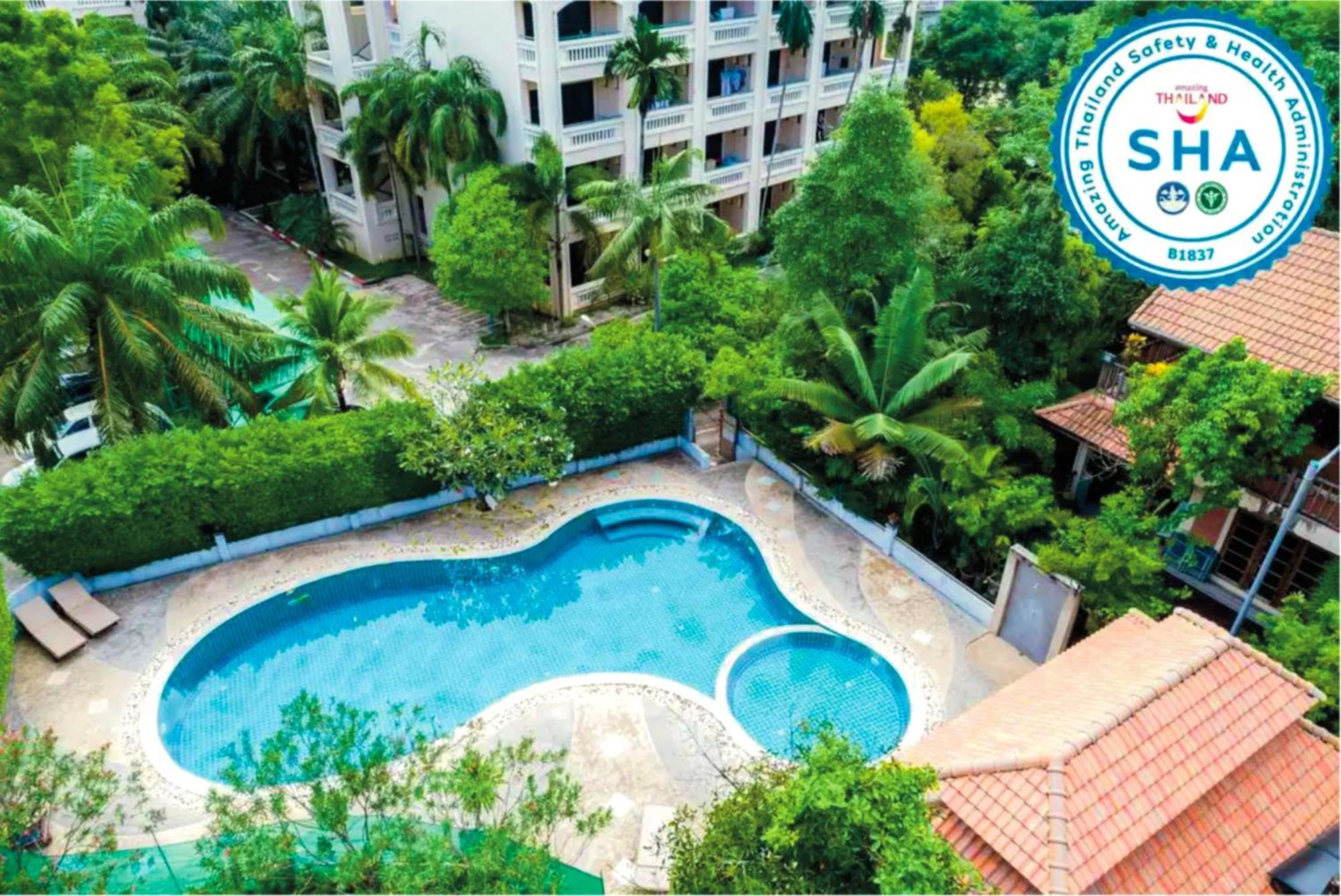 Park 38 Hotel Phuket Buitenkant foto
